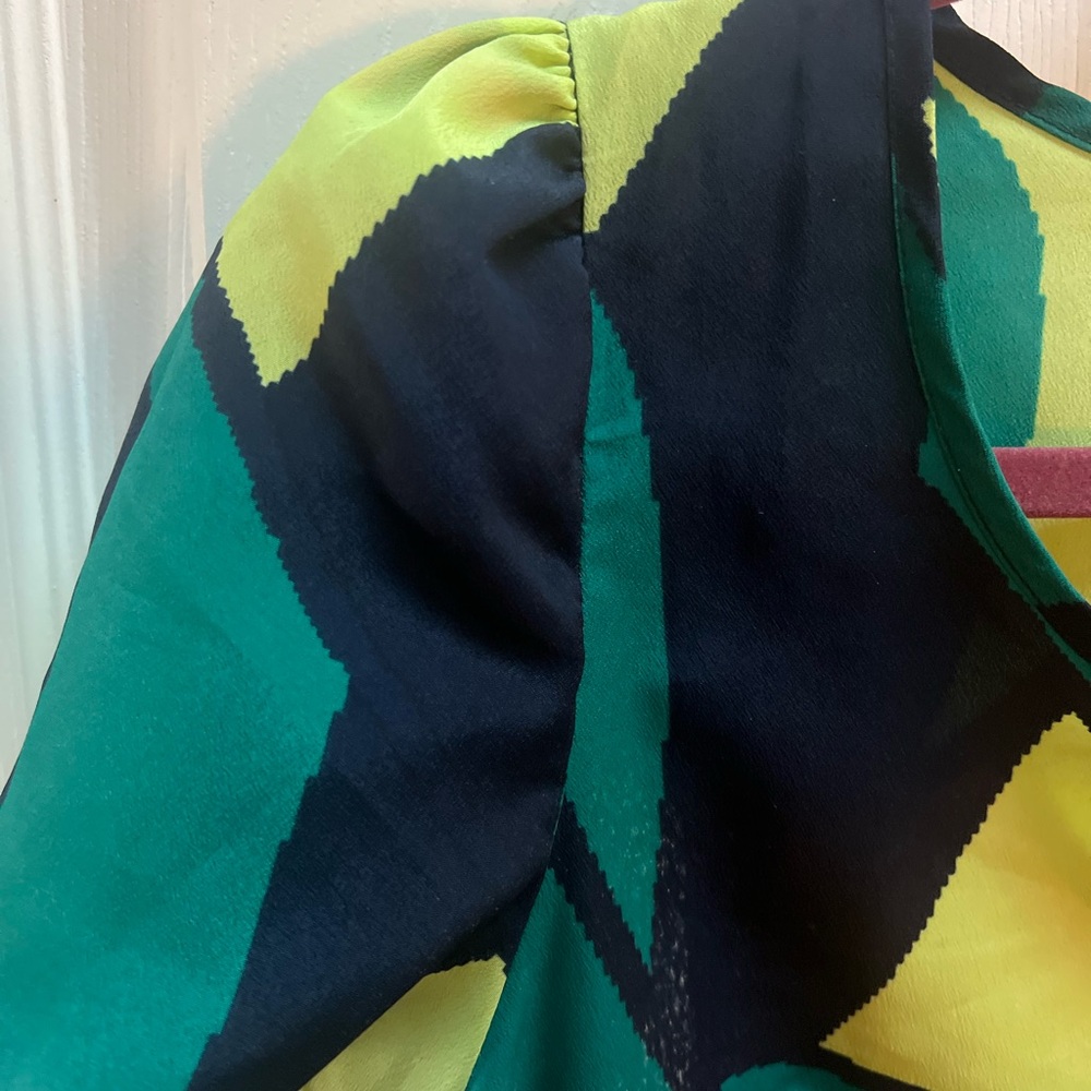 Colorful Abstract Pattern Dress - Picture 4 of 4
